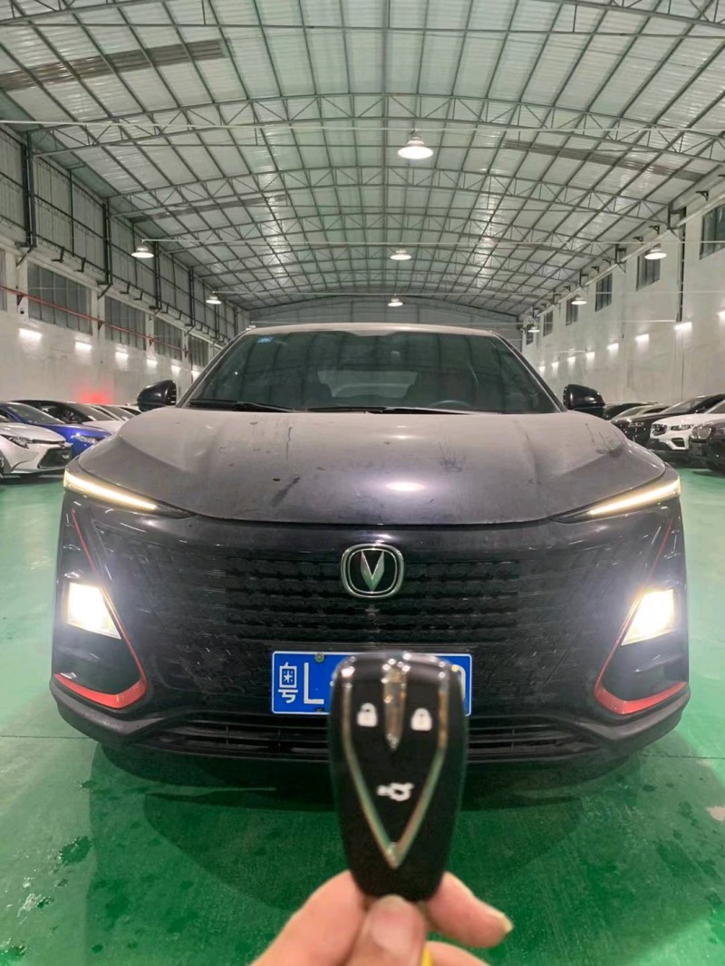 中山20年長安汽車UNI-T1