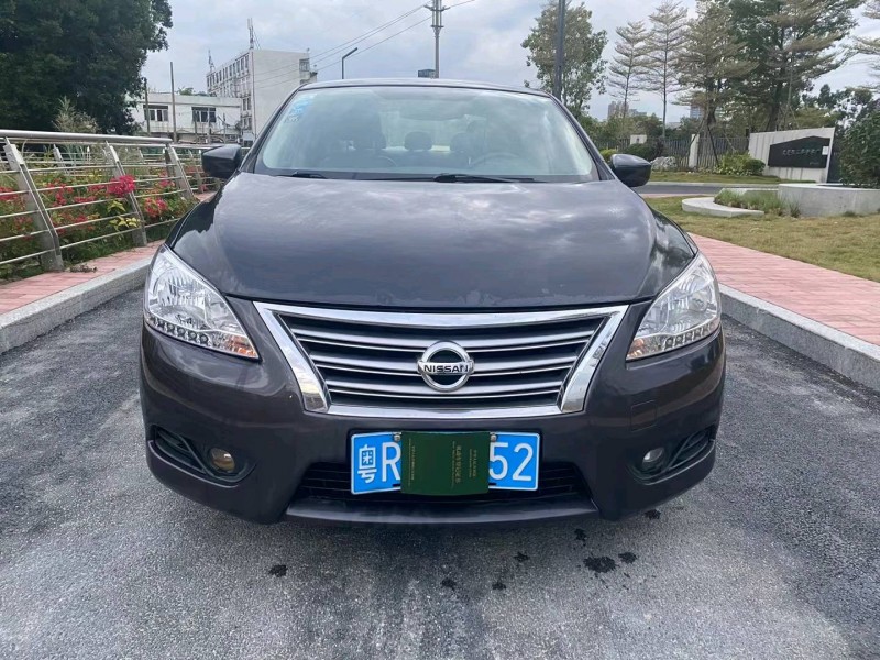 廣州15年日產軒逸1