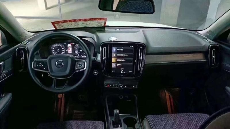 安順20年沃爾沃XC408