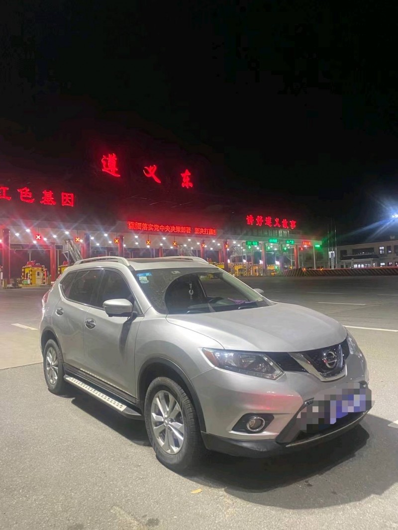 貴陽16年日產奇駿2