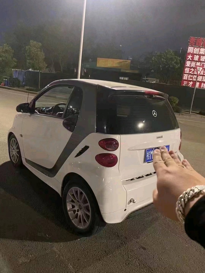 南寧15年奔馳smart5