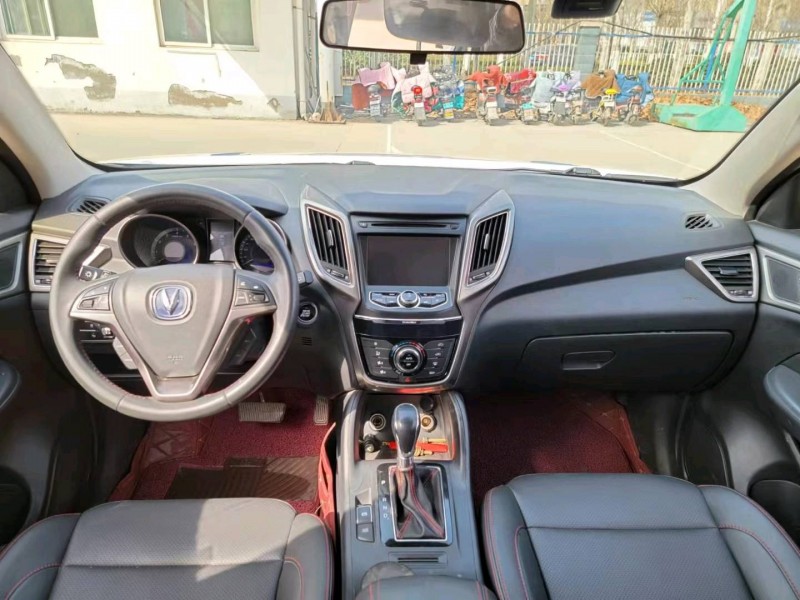 濟南17年長安汽車CS753