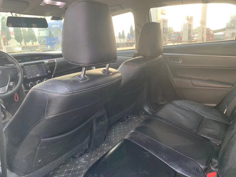 徐州17年丰田卡罗拉6