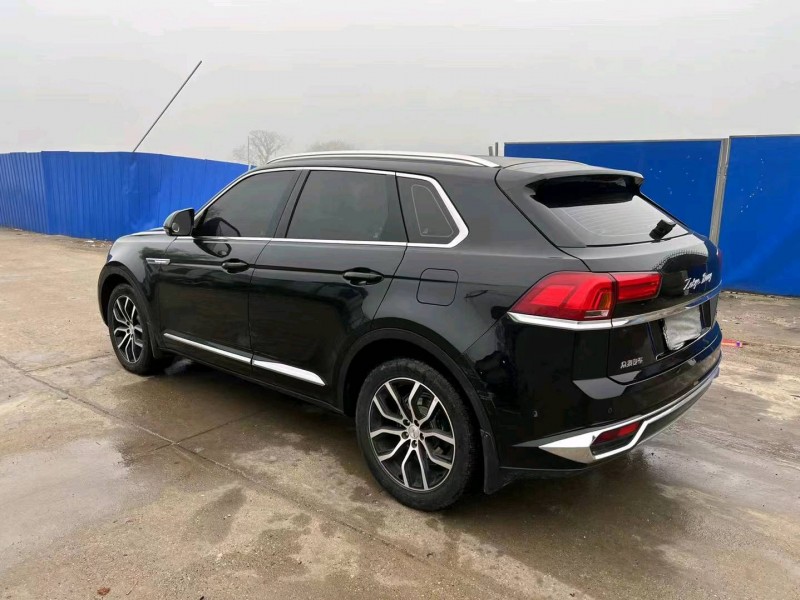 南寧18年眾泰大邁X78