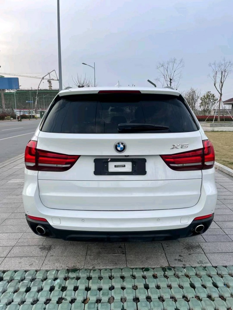 徐州15年宝马X59