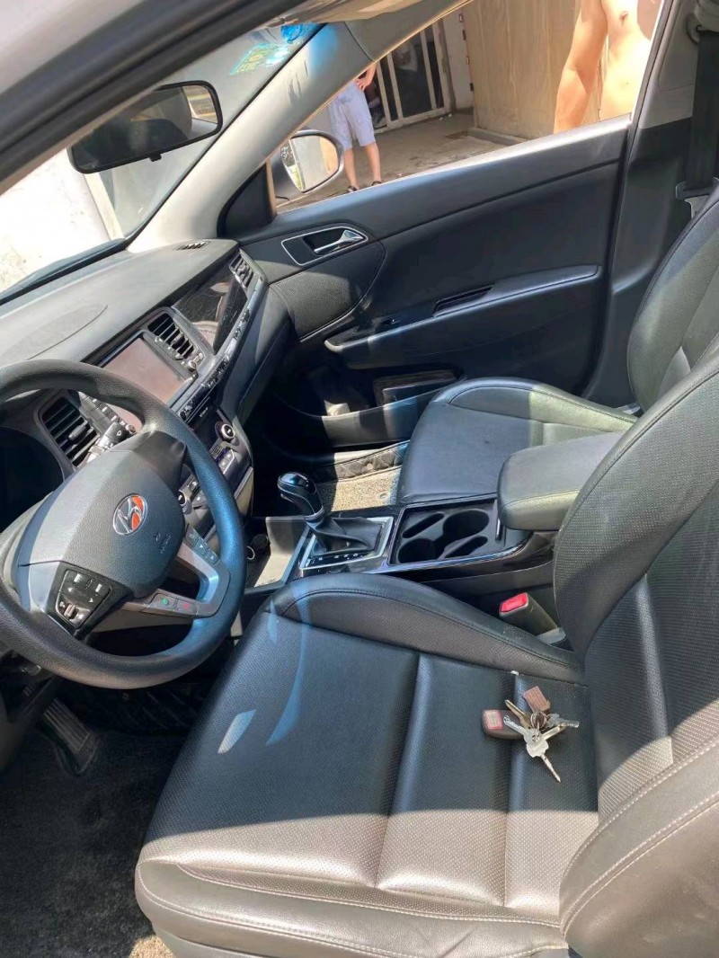 北京17年现代名图5