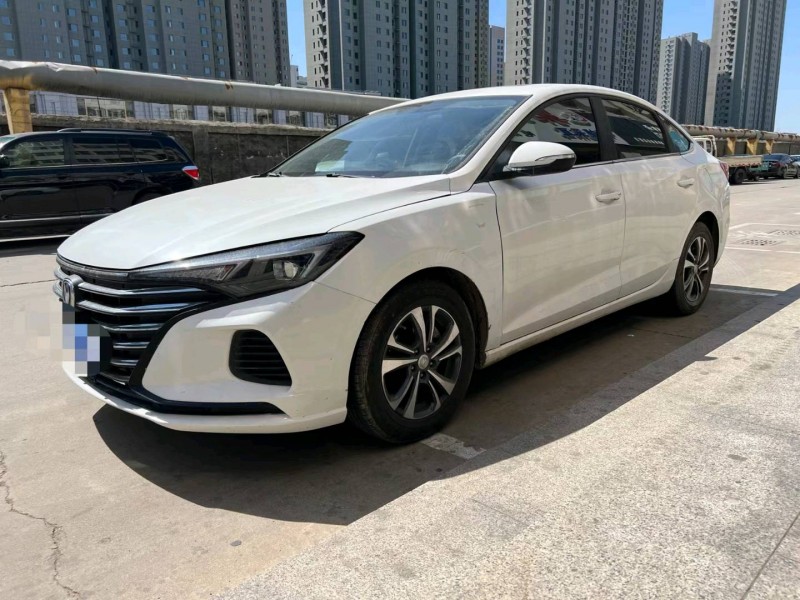 東營20年長安汽車逸動3