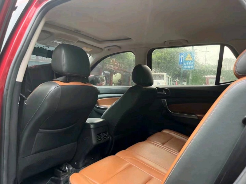 成都17年長安汽車CX706