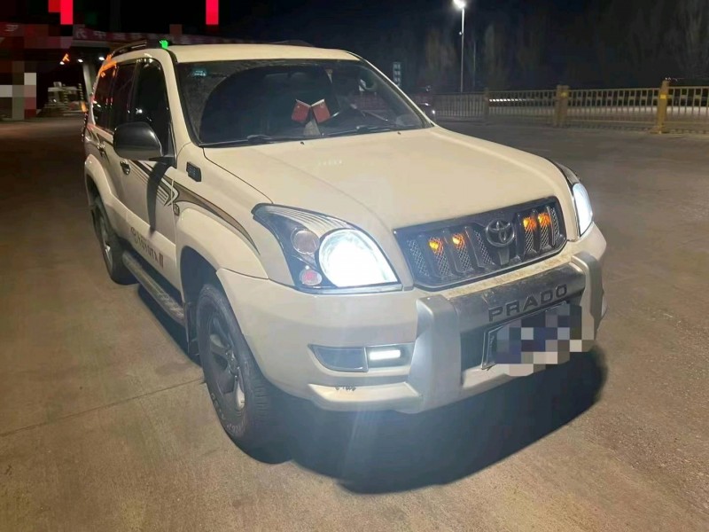 大同09年豐田普拉多2