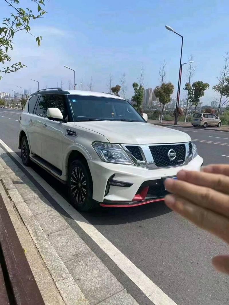 湘潭18年日產途樂1