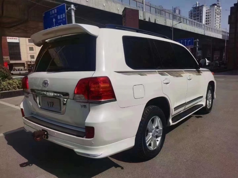 北京15年丰田兰德酷路泽2