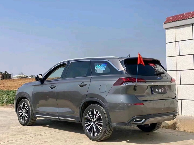 麗江21年長安汽車歐尚5