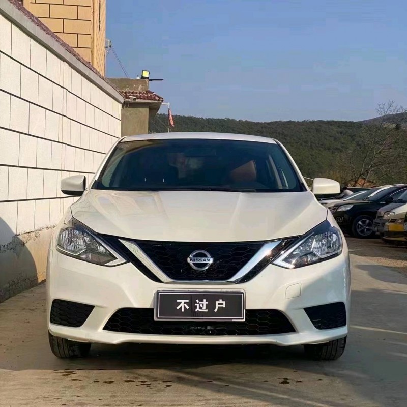 麗江21年日產軒逸4