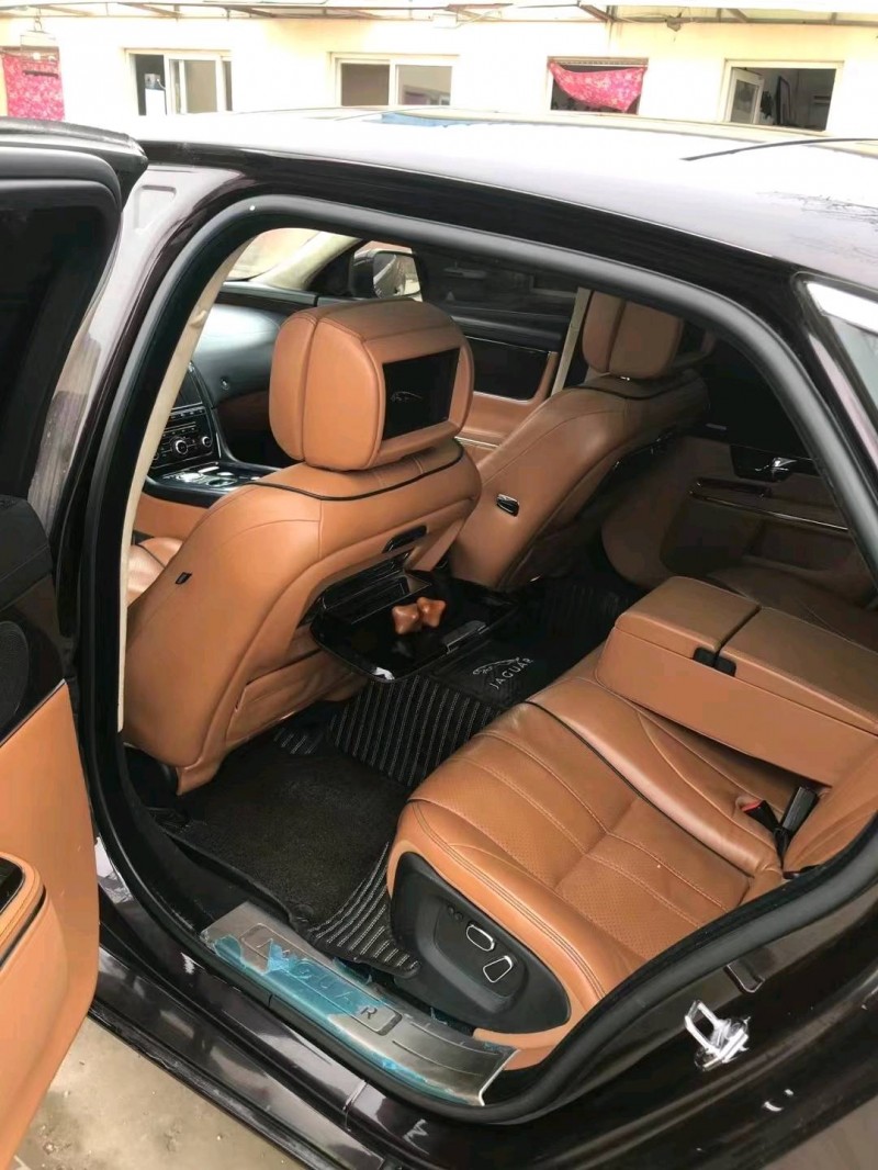 保定12年捷豹XJL5