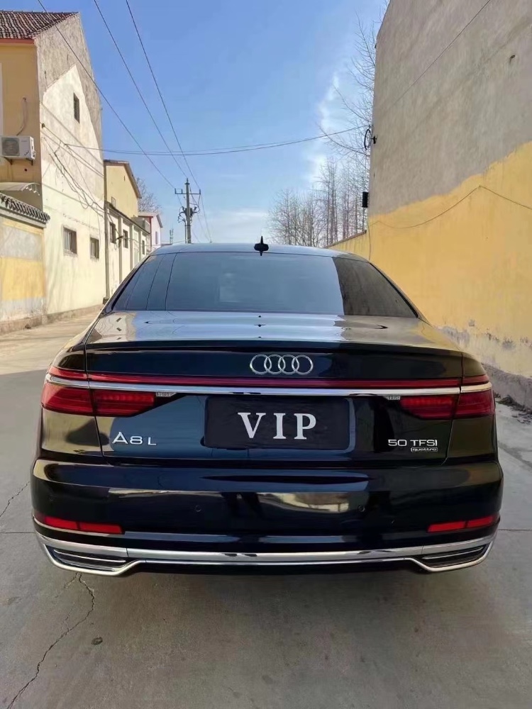 濱州19年奧迪A8L3