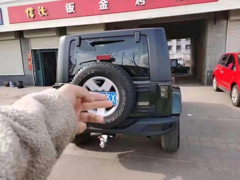 呂梁10年Jeep牧馬人5