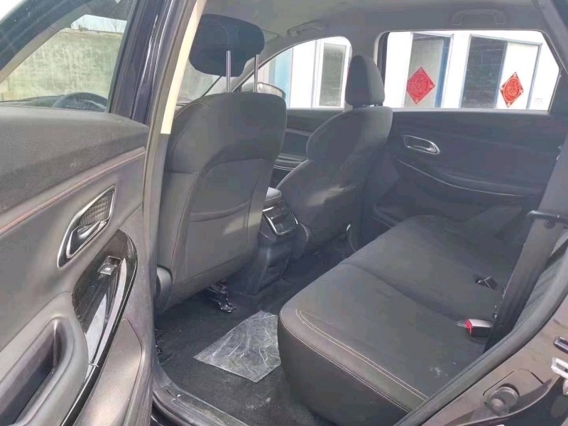 煙臺20年長安汽車歐尚6