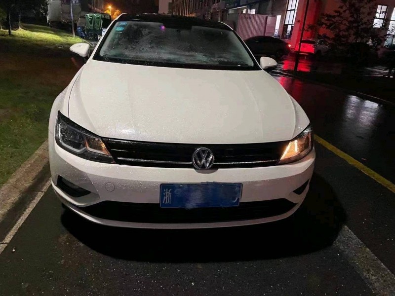 金華16年大眾凌渡1
