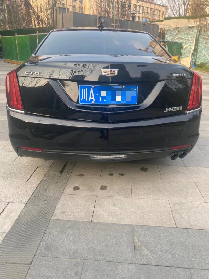 成都18年凱迪拉克CT66
