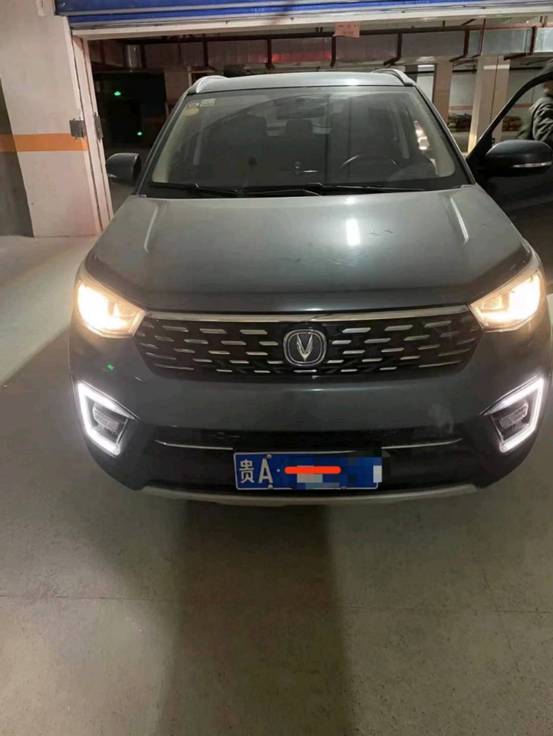 貴陽18年長安汽車CS551