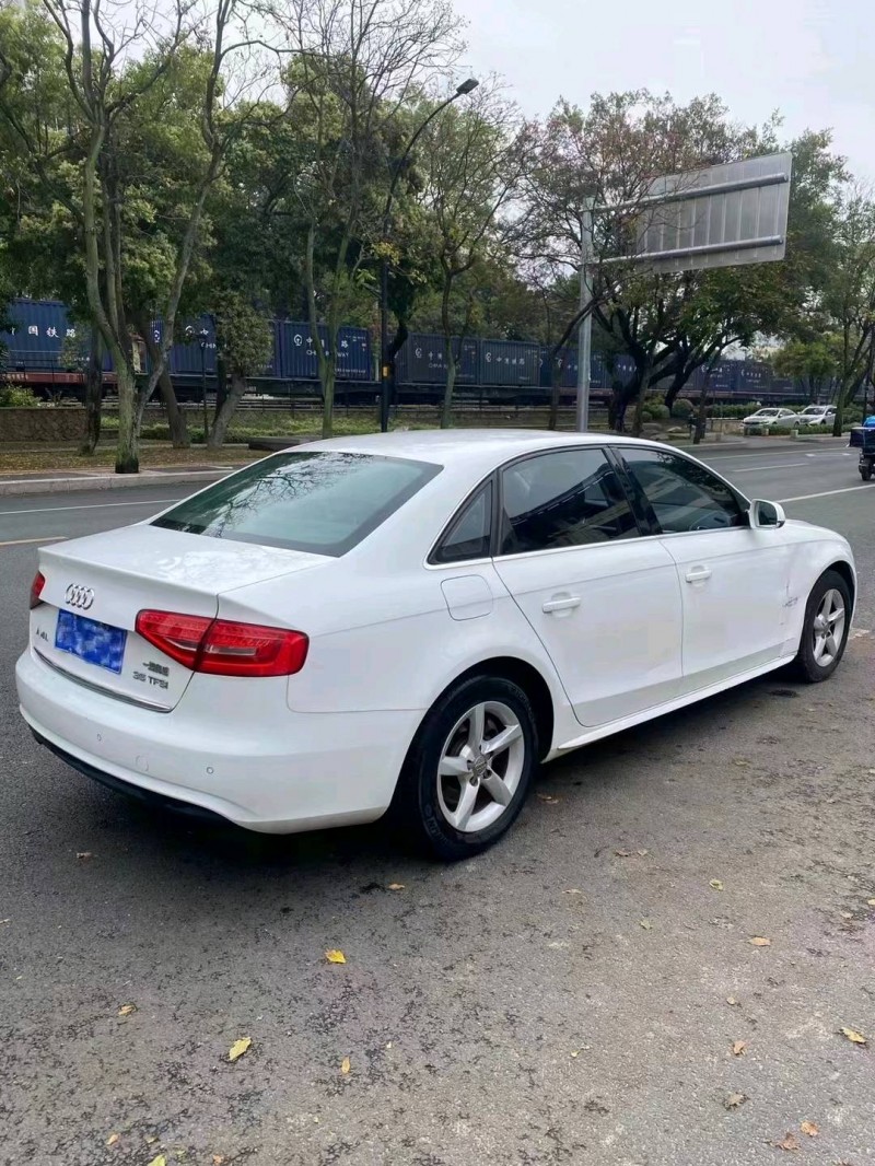 南平15年奧迪A4L6