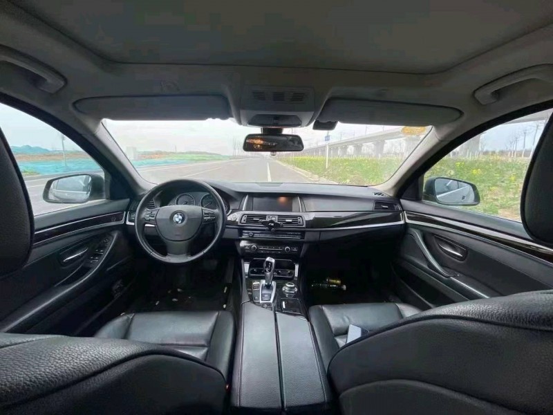 苏州12年宝马5系5