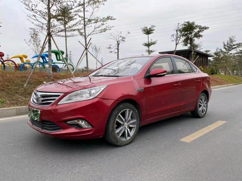 東莞15年長安汽車逸動4