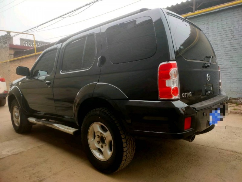 北京13年东风奥丁8