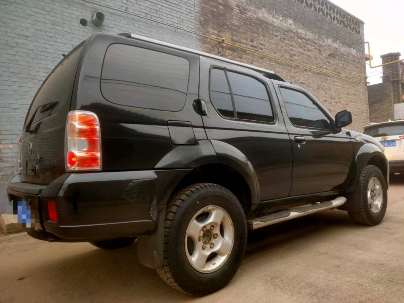 北京13年东风奥丁9