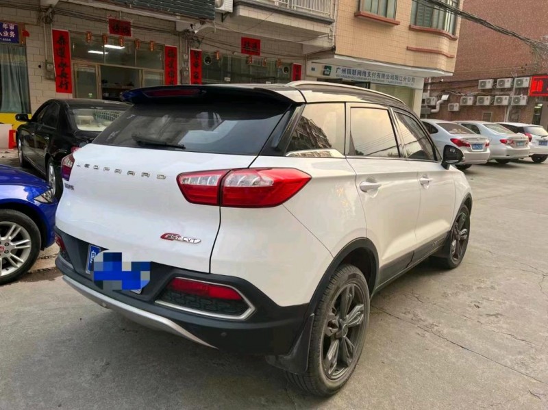深圳18年獵豹汽車CS95