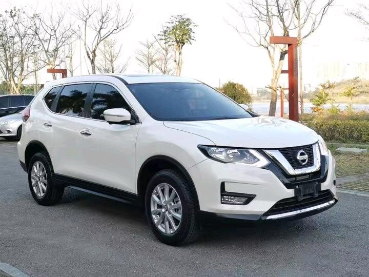 廈門21年日產奇駿3