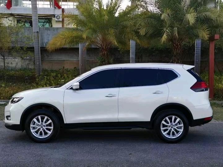 廈門21年日產奇駿4