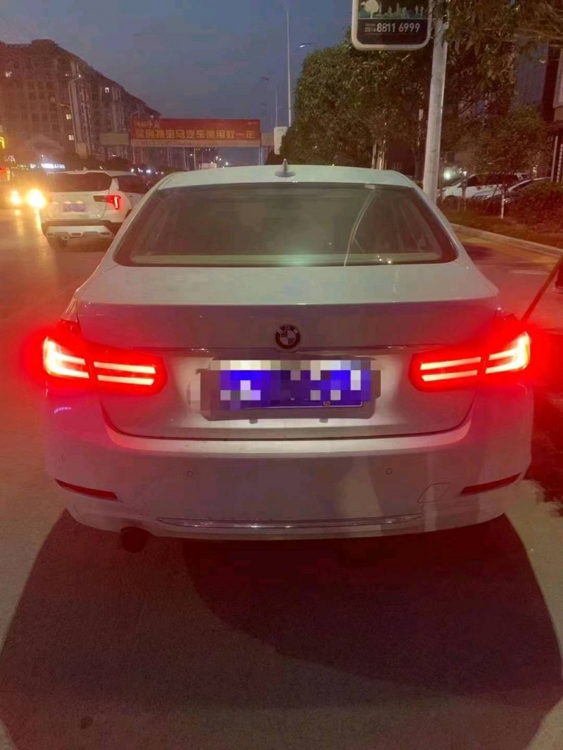 徐州13年宝马3系8