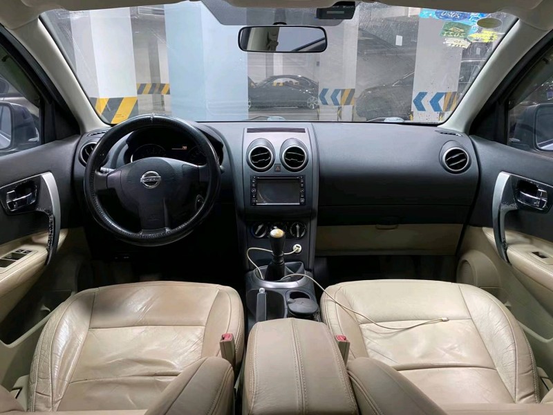 成都13年日產逍客6
