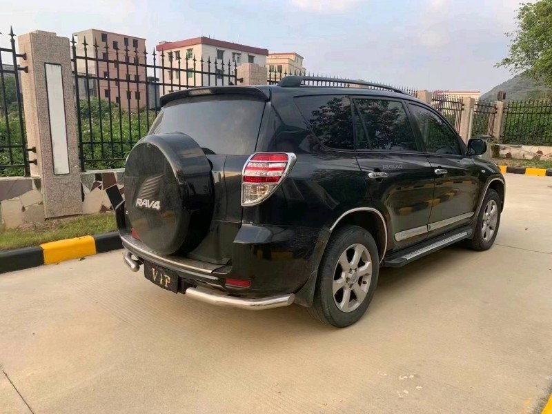 廣州13年豐田RAV45