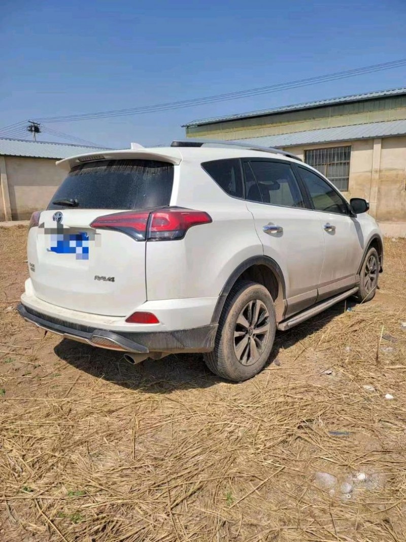 秦皇島16年豐田RAV4榮放4