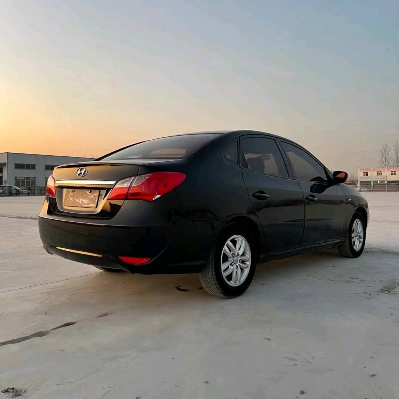 北京12年现代悦动4