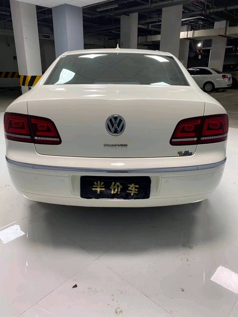成都16年大眾輝騰6