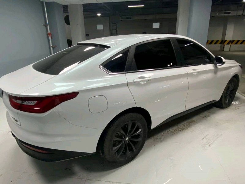 成都21年寶駿RC64
