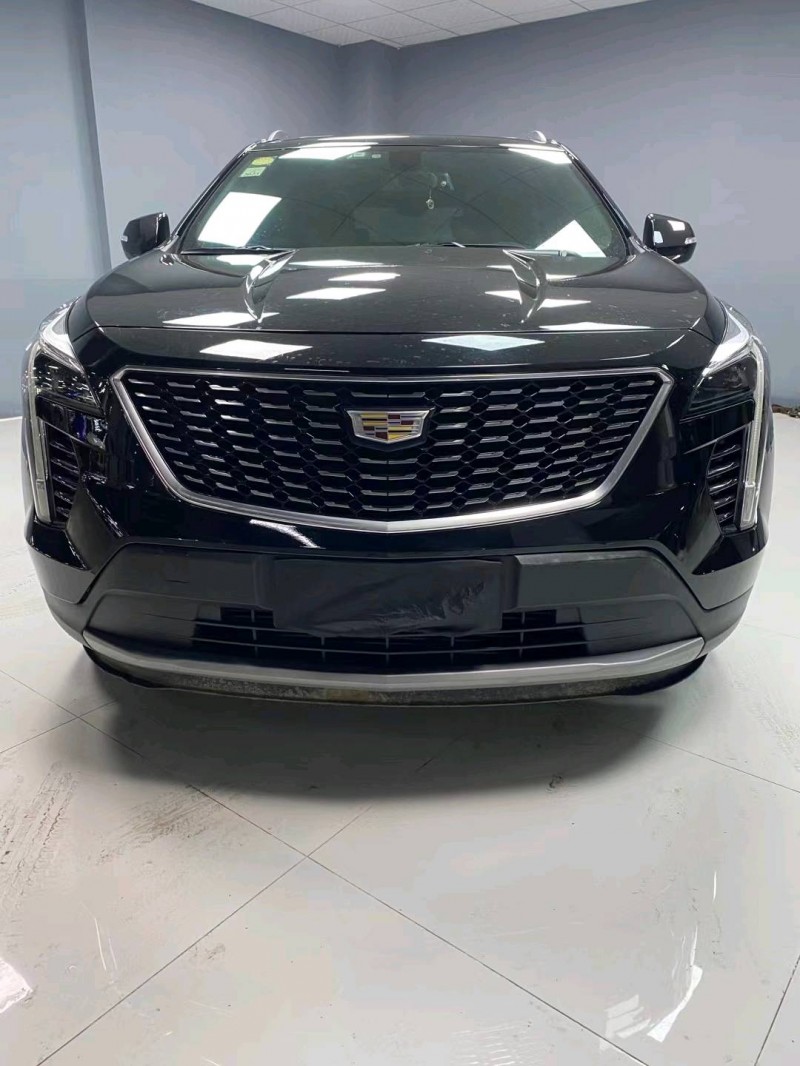 成都18年凱迪拉克XT46