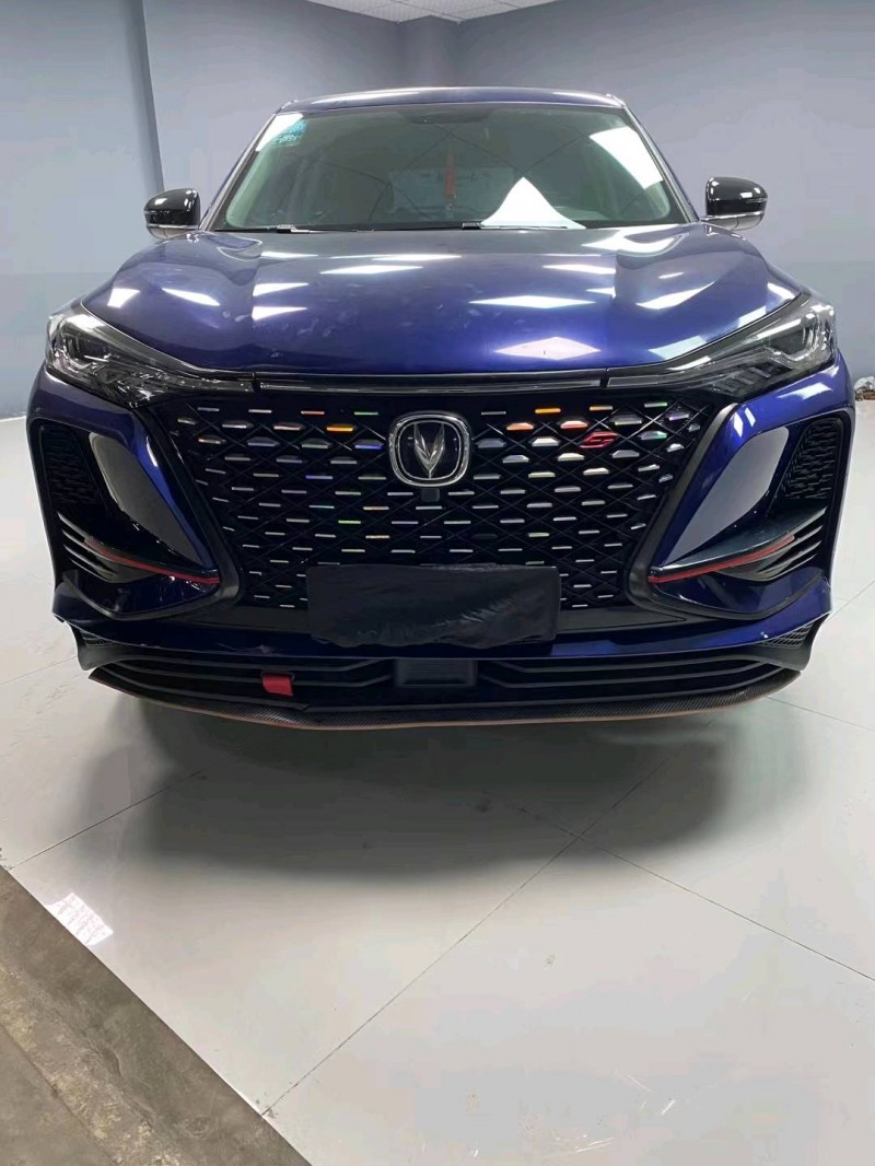 成都20年長安汽車CS751
