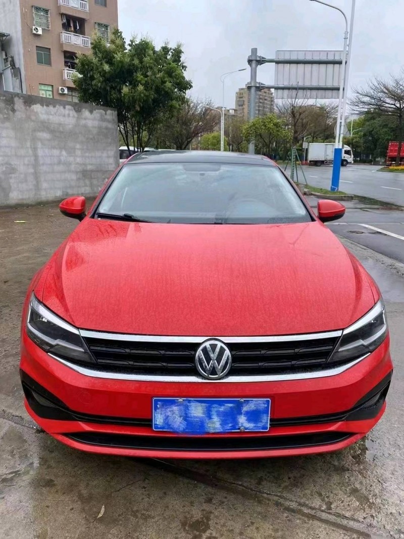 东营19年大众凌渡1