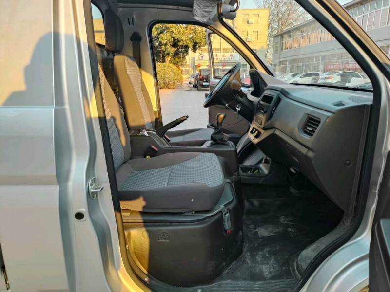 濮陽20年五菱汽車榮光5