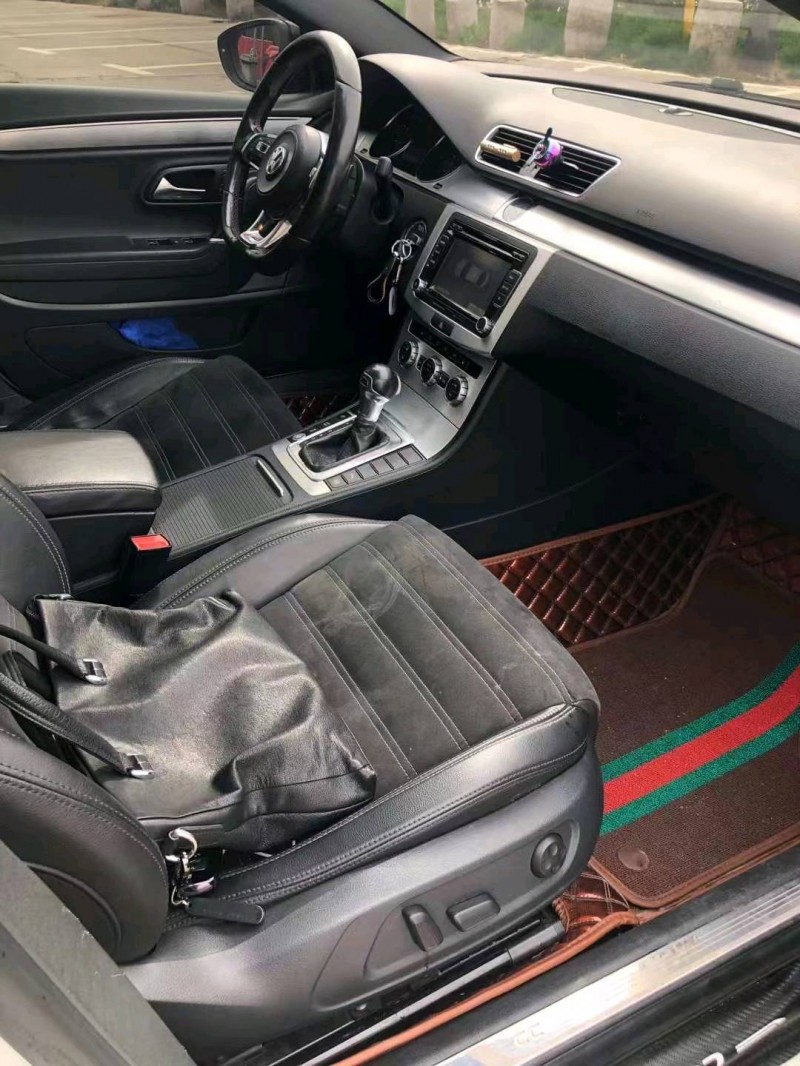 北京15年大众CC8