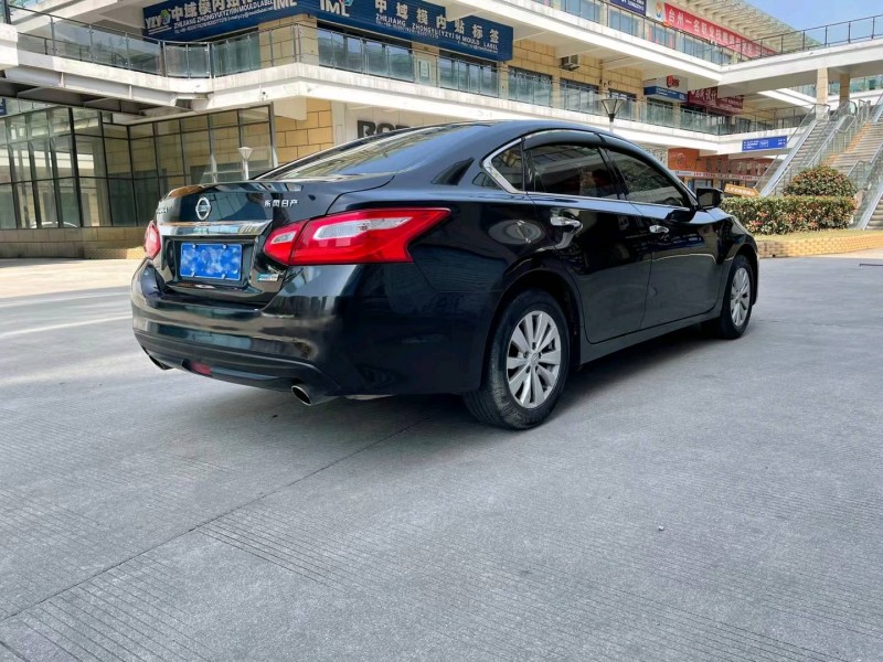 臺州17年日產天籟3