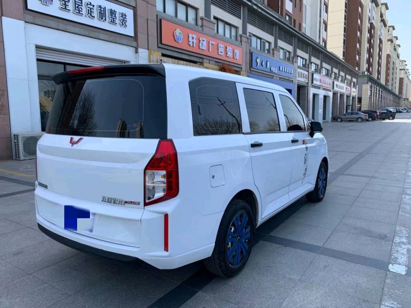 濟寧20年五菱汽車宏光8