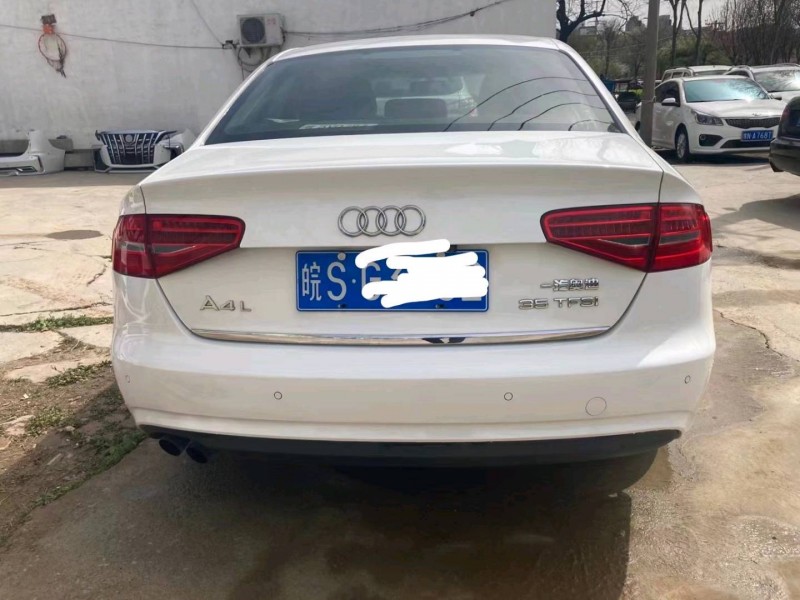 蕪湖13年奧迪A4L8