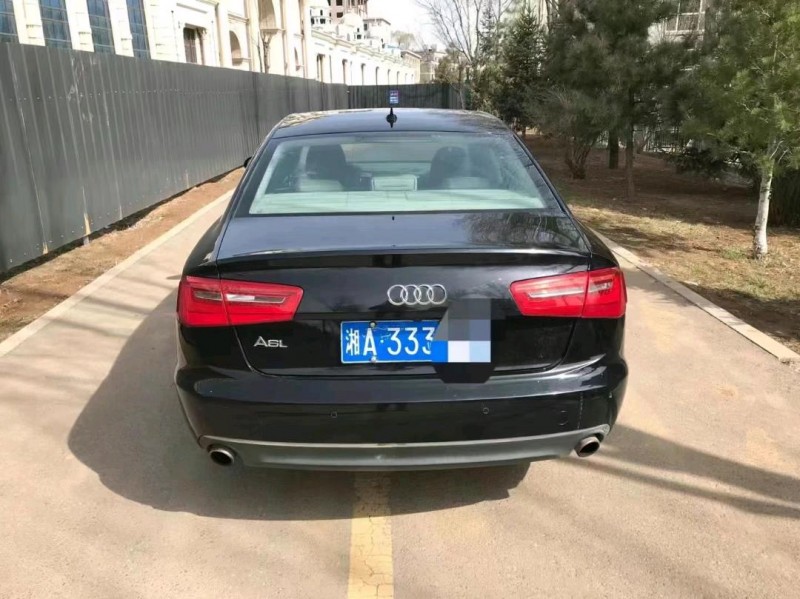 陽泉13年奧迪A65