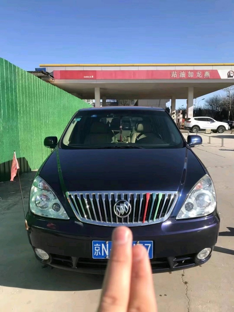 北京15年别克GL81