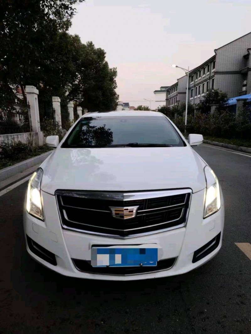 湖州17年凱迪拉克XTS9